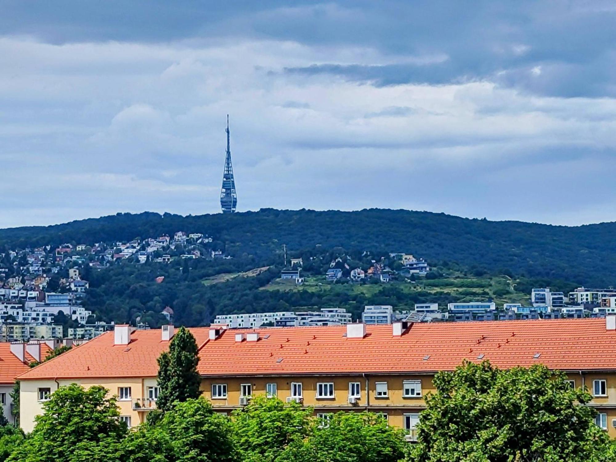 Yarn - Brand New - Free Parking - Balcony With City View - Central Shopping Mall Братислава Экстерьер фото